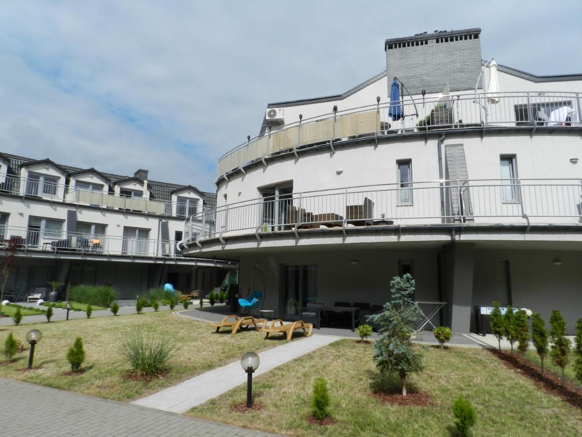 Dajax Apartament Pobierowo Exterior photo